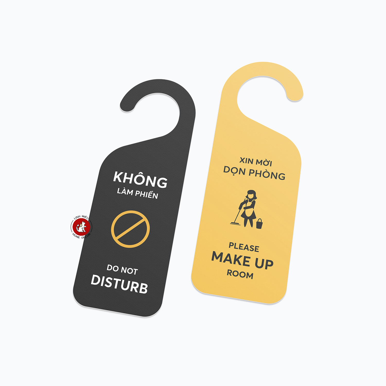 Thẻ treo cửa PVC cán mờ in logo khách sạn trên tay nắm cửa phòng